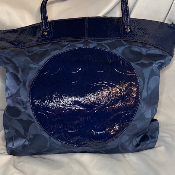Coach Handbags - Elegant Navy Blue Women's Tote Bag